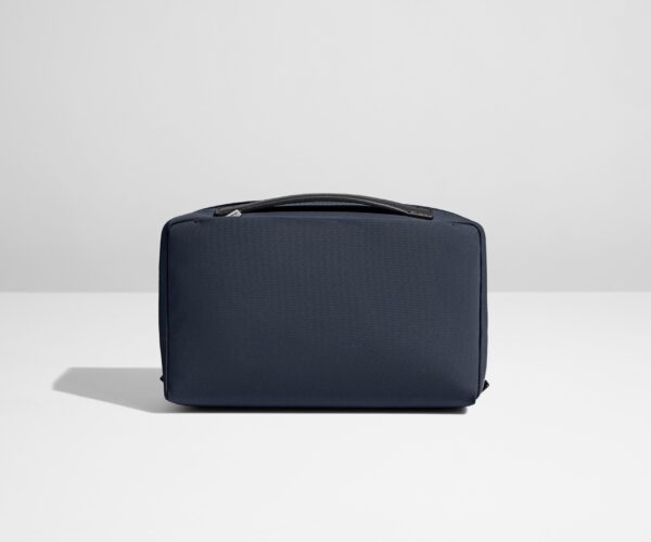The Large Toiletry Bag in Navy Blue - Image 3